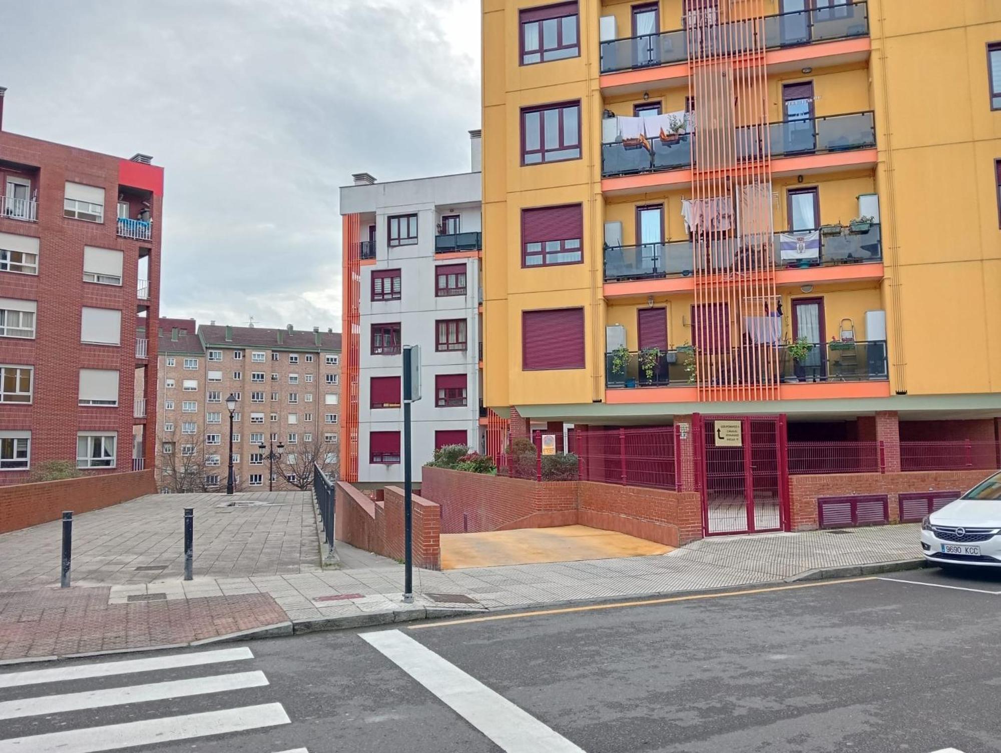 Avello Oviedo Con Parking Lejlighed Eksteriør billede